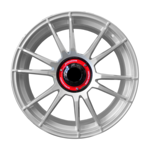 Paquete de 4 Rines Modelo F8713 18X8 10X100/112 SILVER 18x8