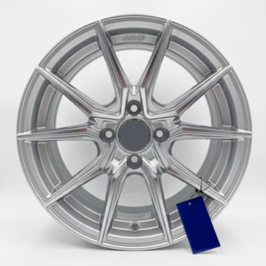 Paquete de 4 Rines Modelo H263 15X7	4X100 SILVER MACHINE FACE 15x7